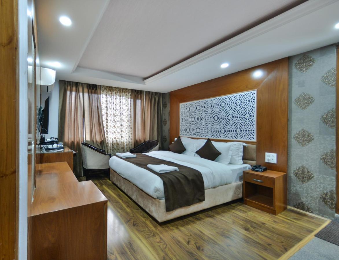 Hotel The Montreal Telbal Dış mekan fotoğraf