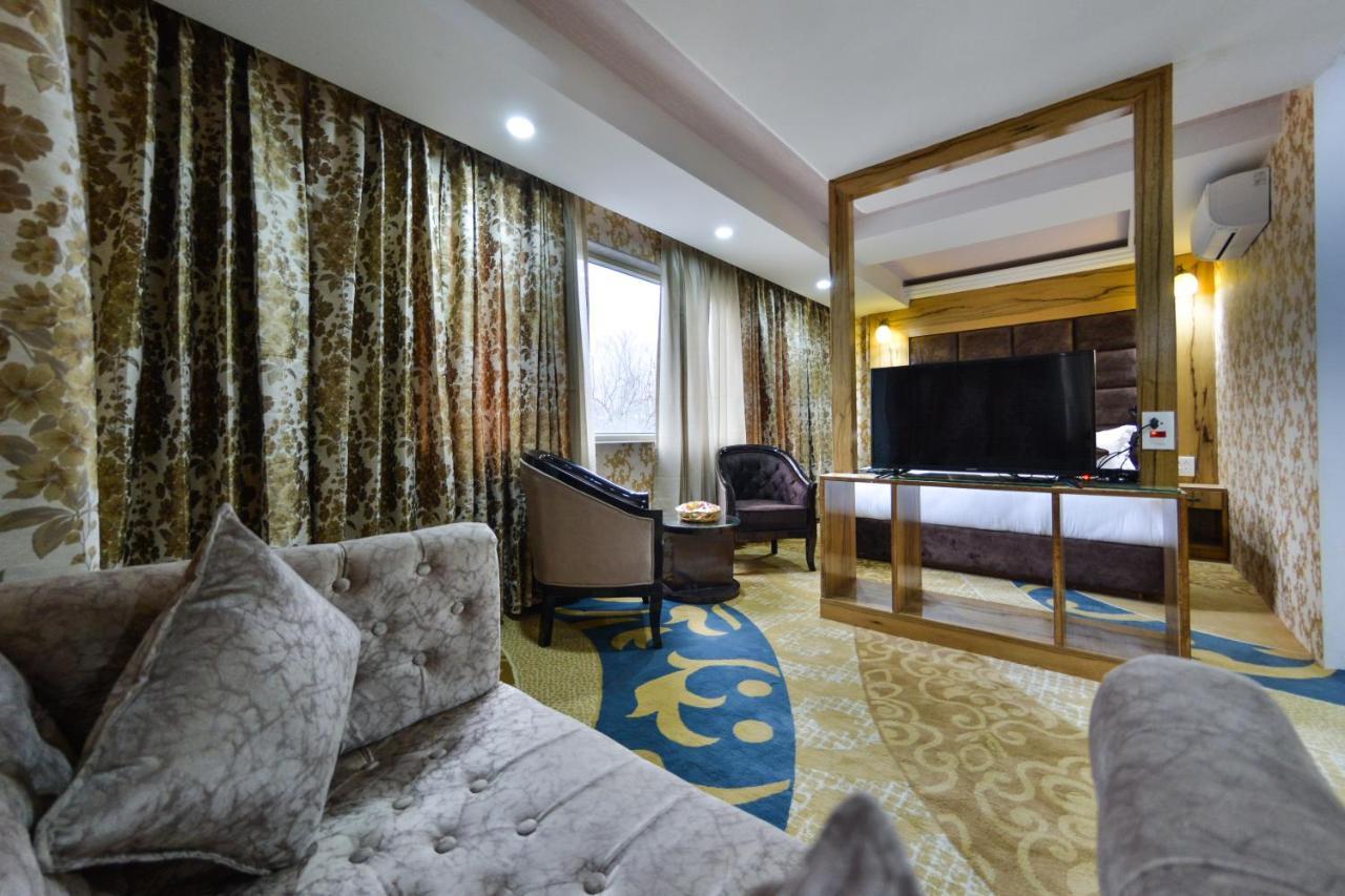 Hotel The Montreal Telbal Dış mekan fotoğraf