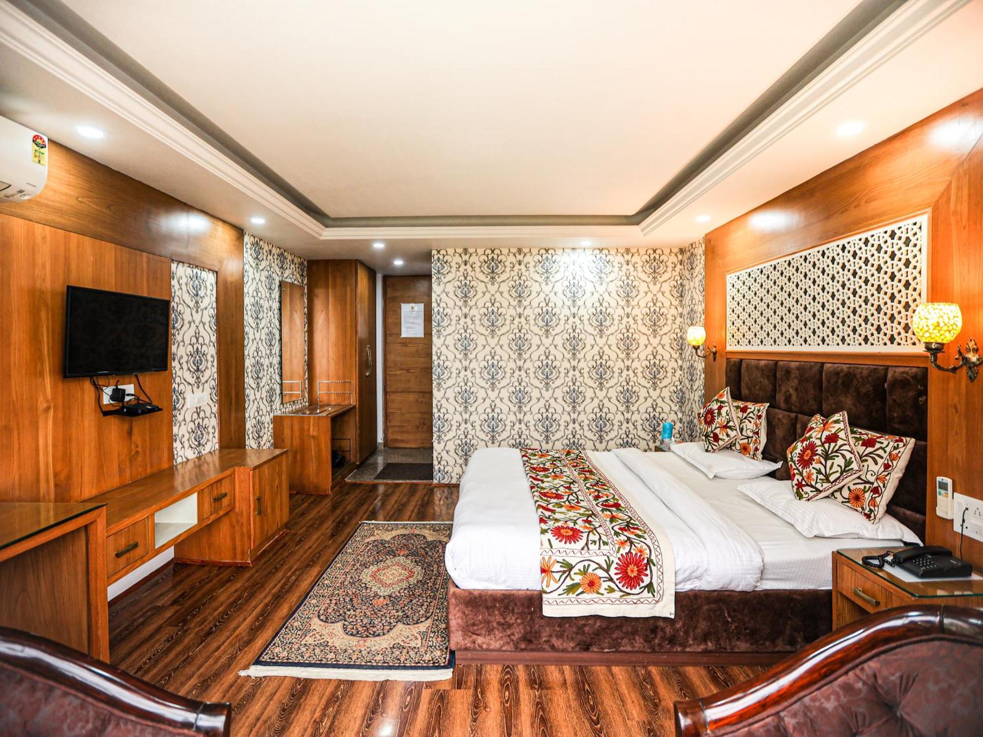 Hotel The Montreal Telbal Dış mekan fotoğraf