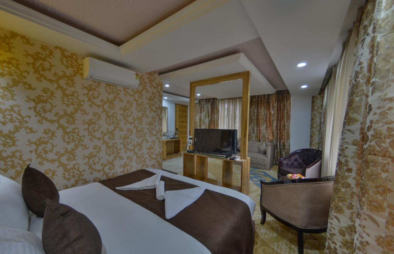 Hotel The Montreal Telbal Dış mekan fotoğraf