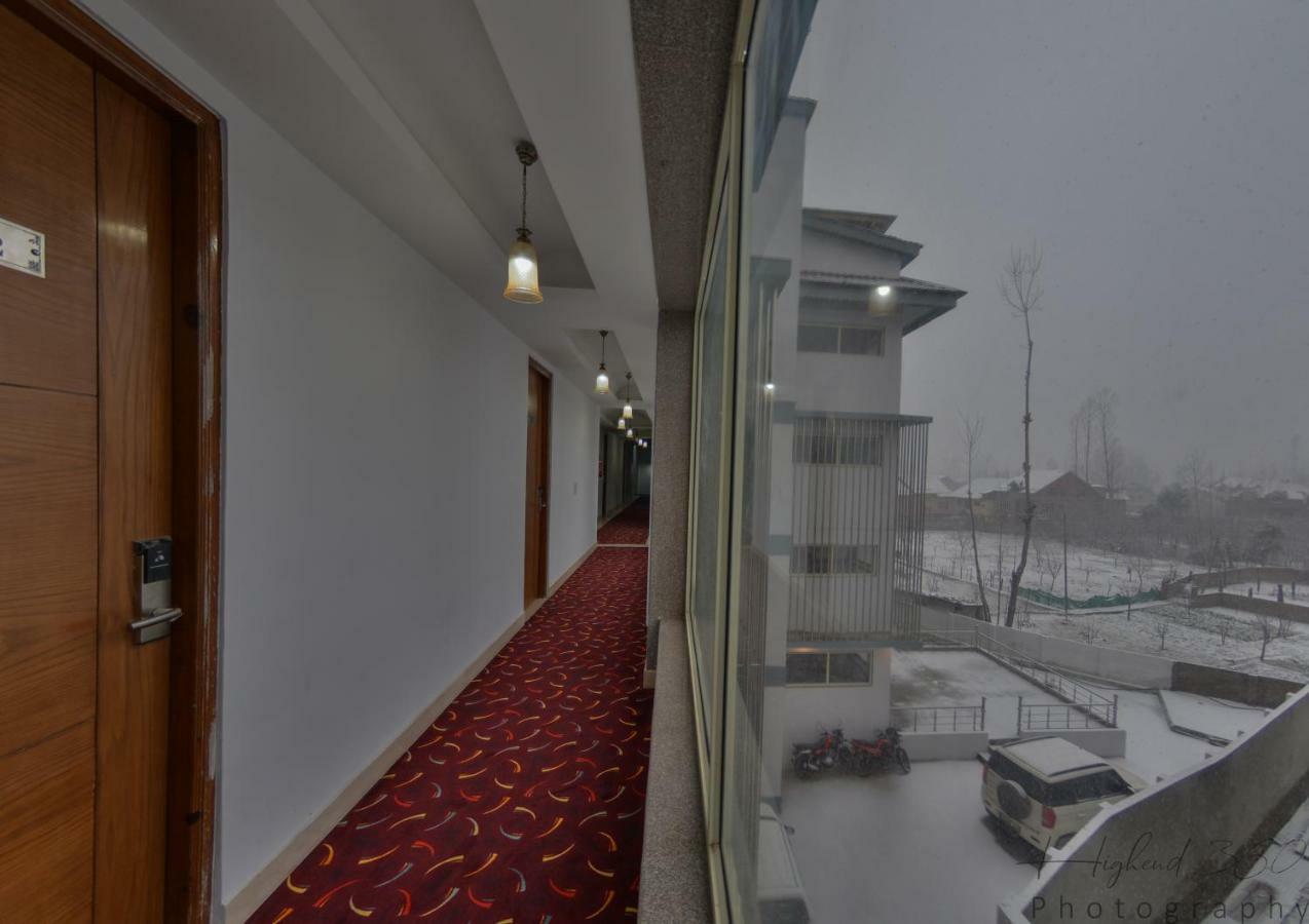 Hotel The Montreal Telbal Dış mekan fotoğraf