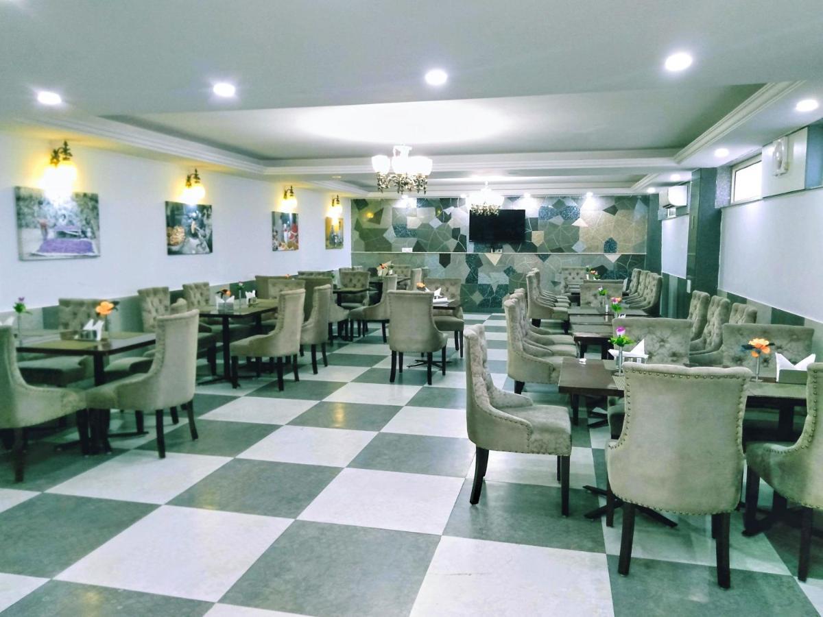 Hotel The Montreal Telbal Dış mekan fotoğraf